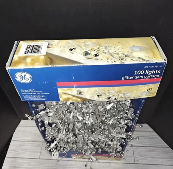 GE ConstantON 100 Clear Lights Glitter Gem Garland 9 FT White Wire Silver Balls